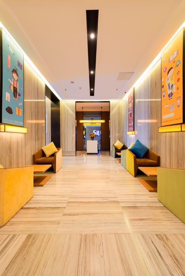 Iu Hotel Ruoyang Yiyang Wenhua Road Exteriör bild